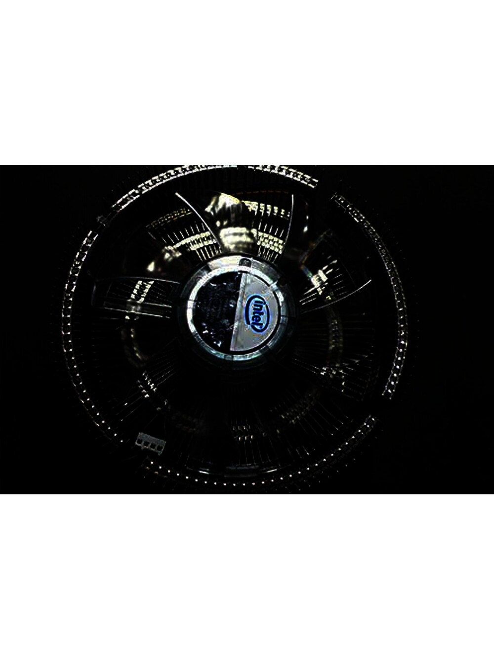 Intel® Coretm2 Extreme Processor QX9650 Heatsink Fan Socket 775 (Quiet Fan /